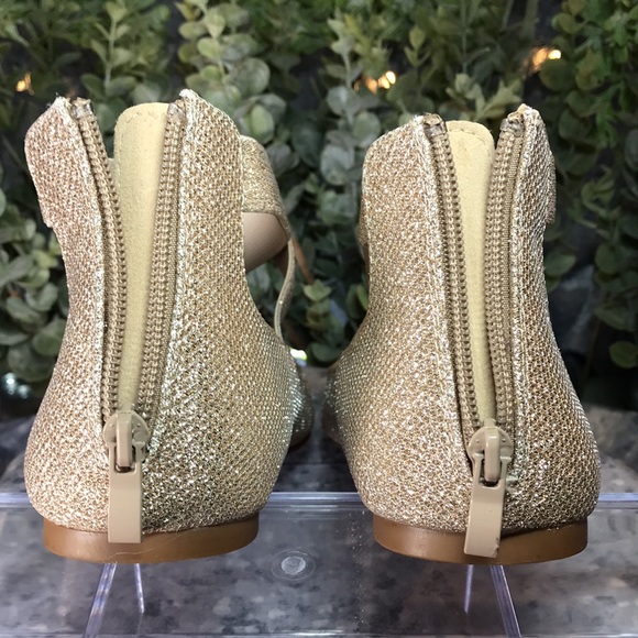 Women’s Size 9.5M Dream Pairs Gold Sparkle Flats with Elastic Ankle Cross Bands - Picture 8 of 9